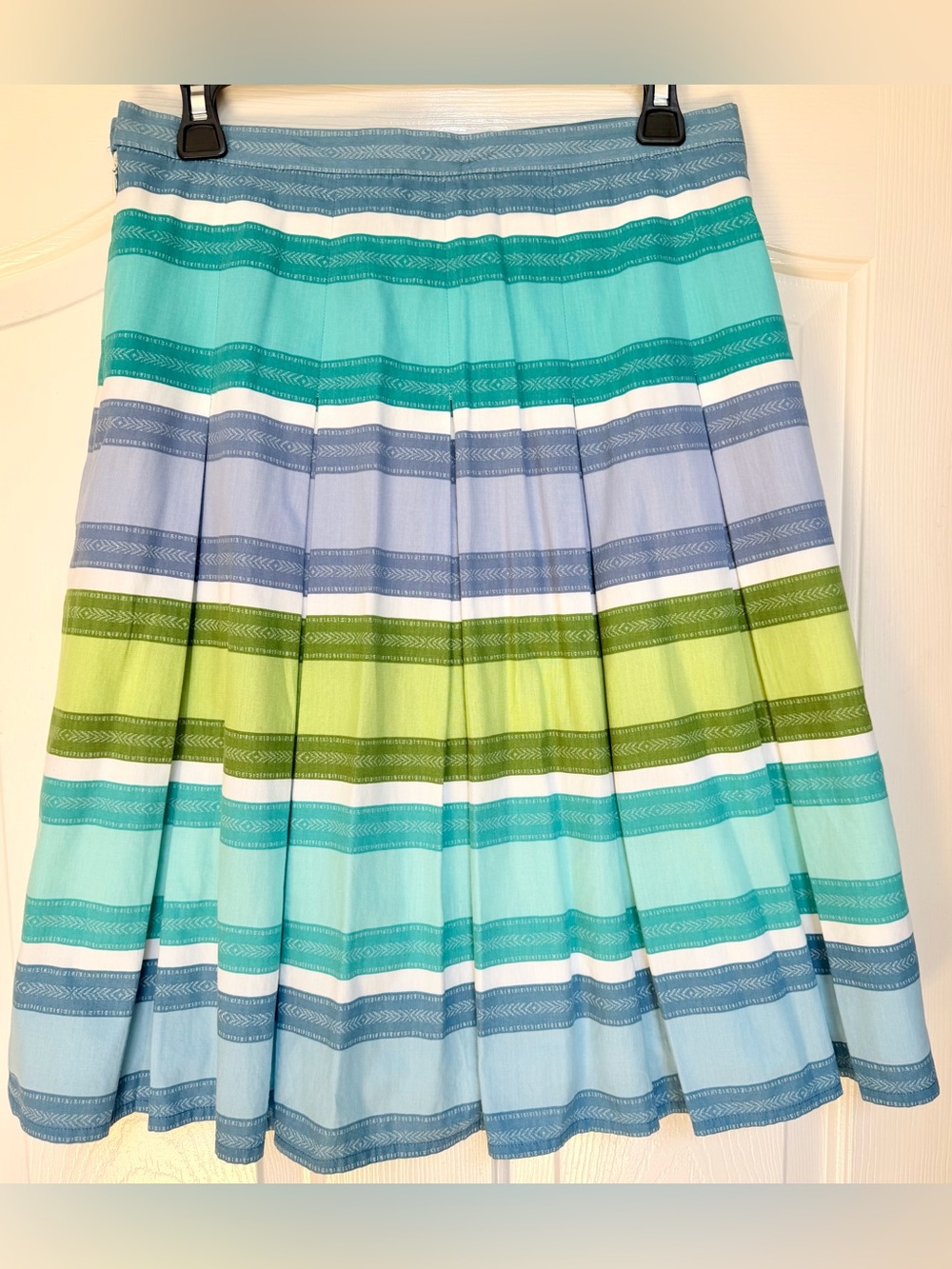 Talbots Pleated Striped Skater Skirt Blue Green Coastal Preppy Size 4 Resort